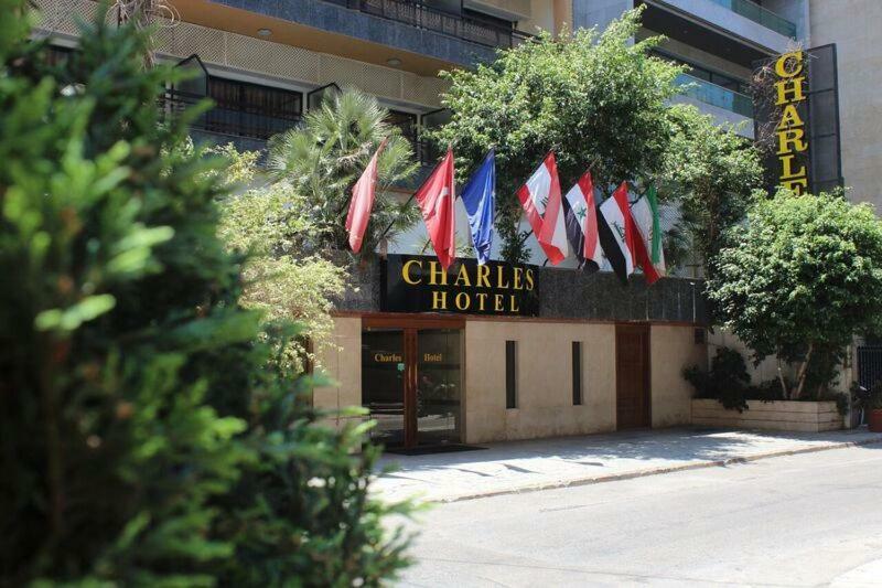 Charles Hotel Beirut Esterno foto